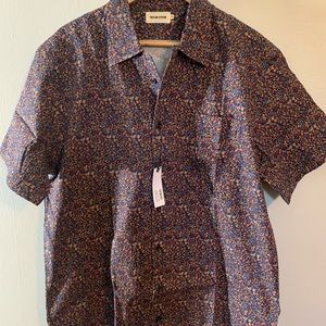 Taylor Stitch the Short Sleeve Hawthorne in Flower Field XXL (46). NWT.